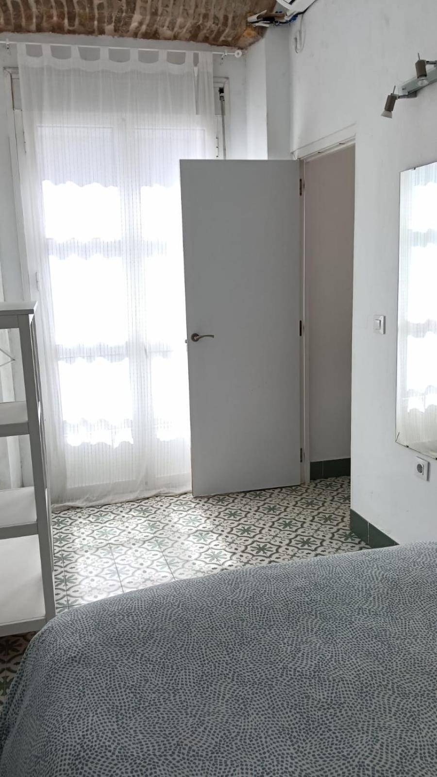 California Apartament Dos De Mayo Sevilla Bagian luar foto